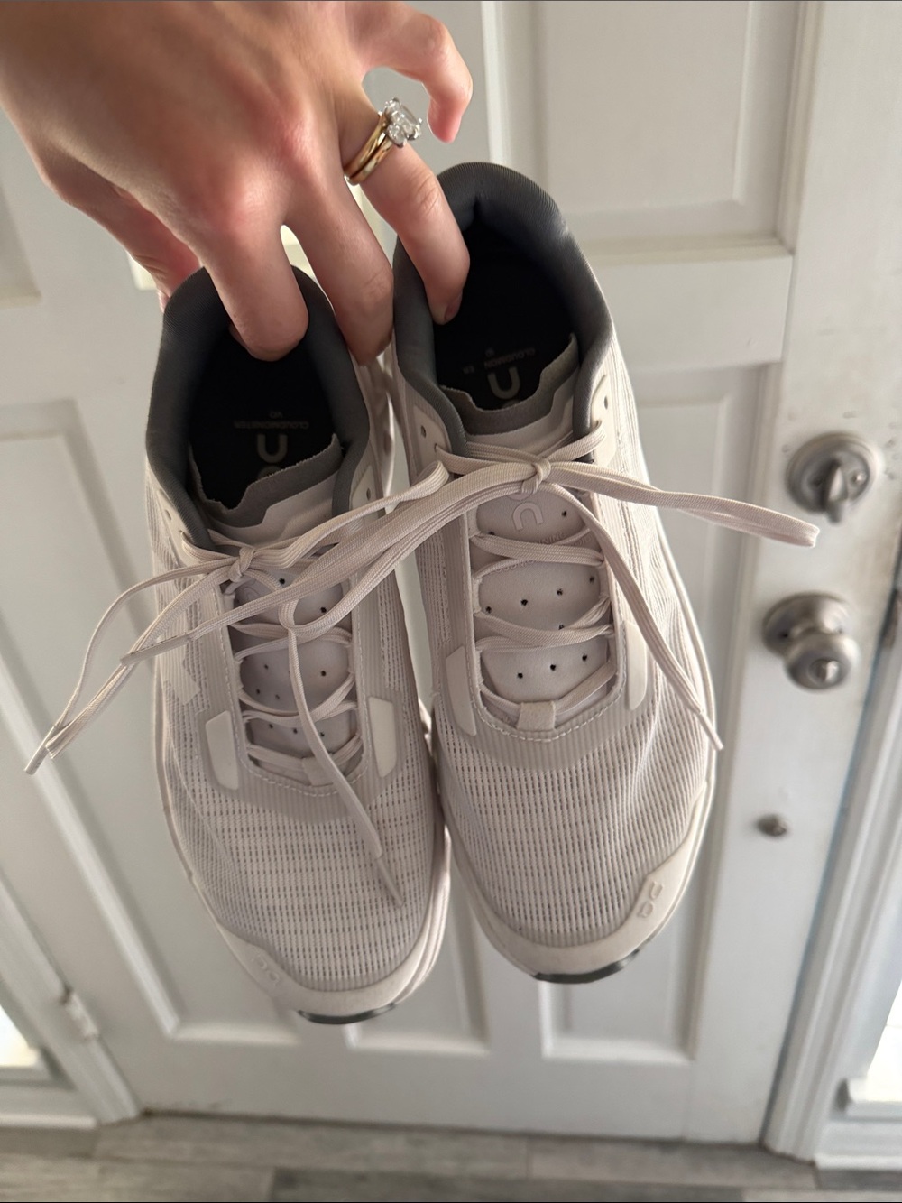 OnCloud White Women's Cloudmonster Running Sneakers